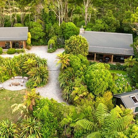 Paparoa Beach Hideaway With Hot Tub Barrytown Kültér fotó