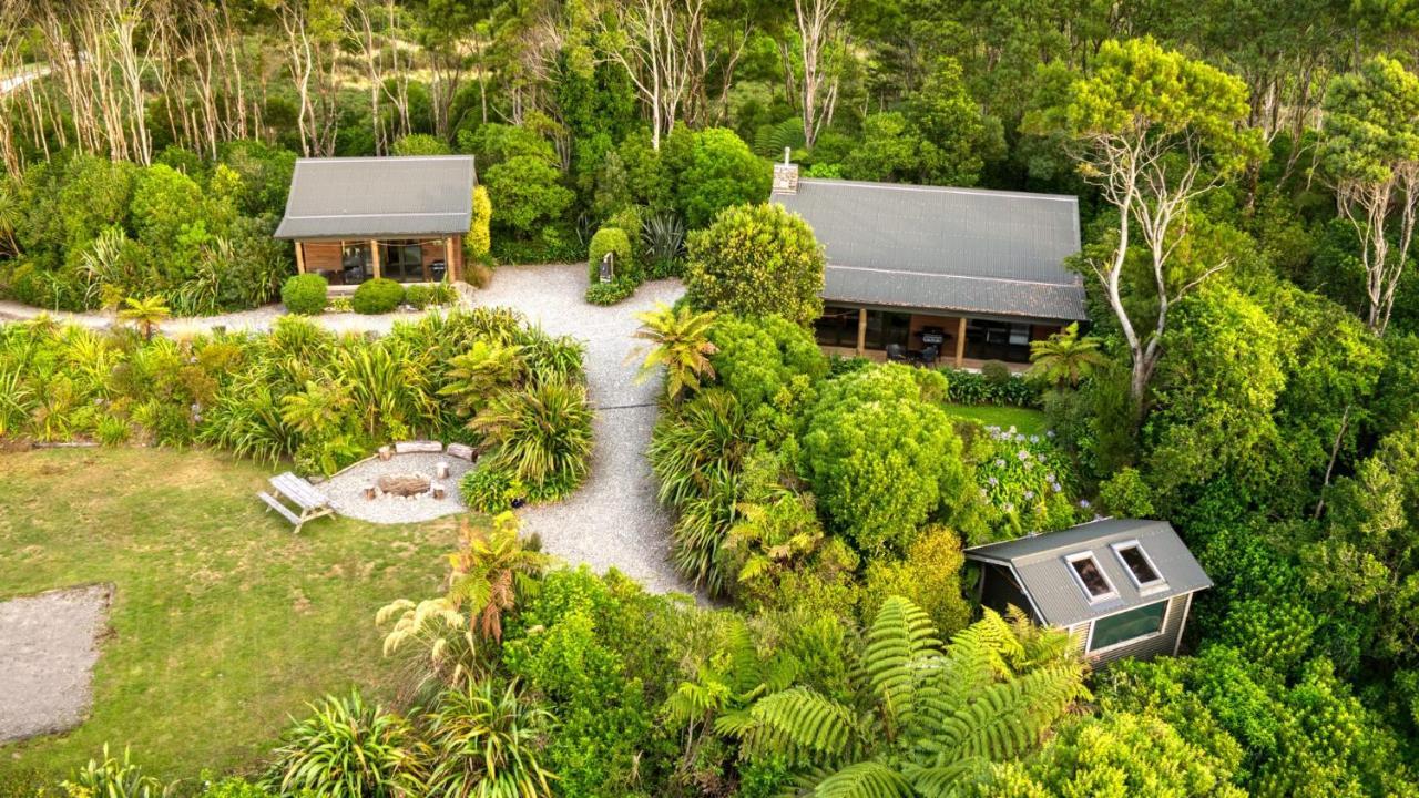 Paparoa Beach Hideaway With Hot Tub Barrytown Kültér fotó
