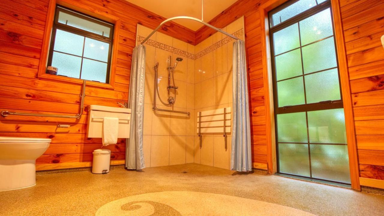 Paparoa Beach Hideaway With Hot Tub Barrytown Kültér fotó